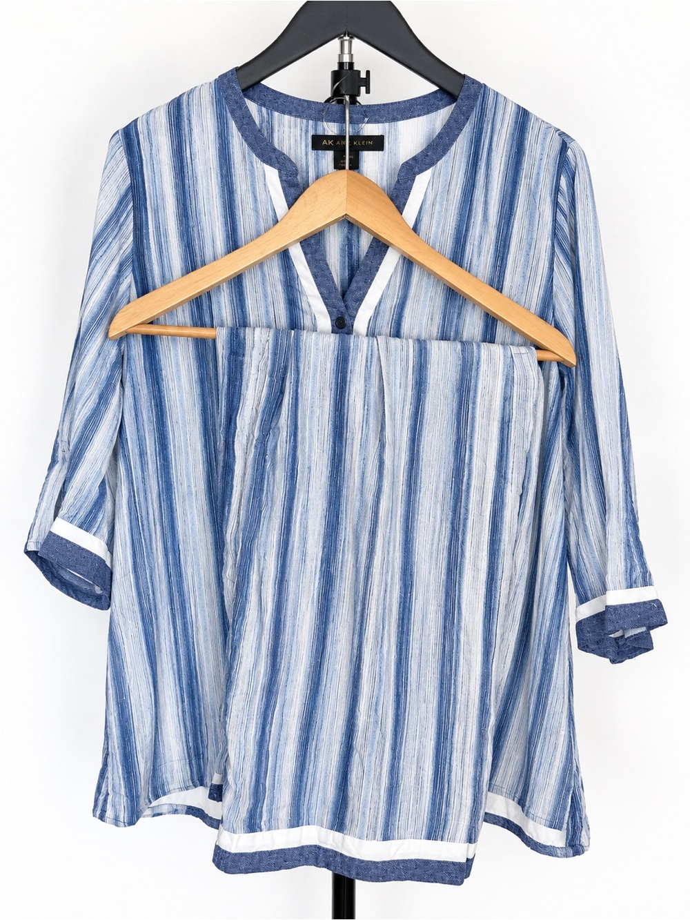 AK Anne Klein Blue Striped Blouse Size S